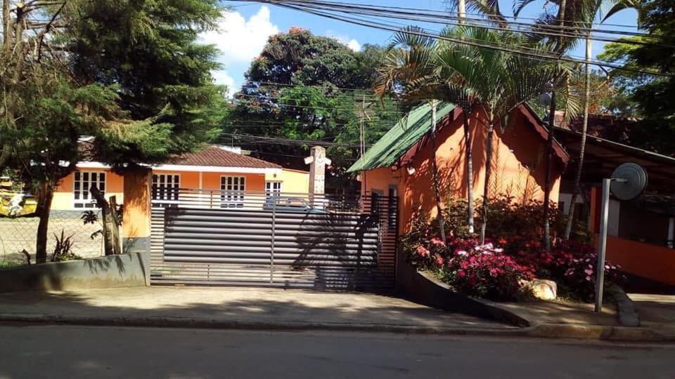 Atibaia Chales Encantador 1, 2 E 3 Экстерьер фото