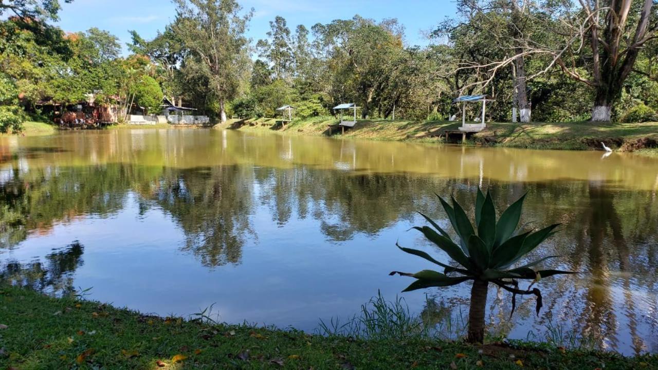 Atibaia Chales Encantador 1, 2 E 3 Экстерьер фото
